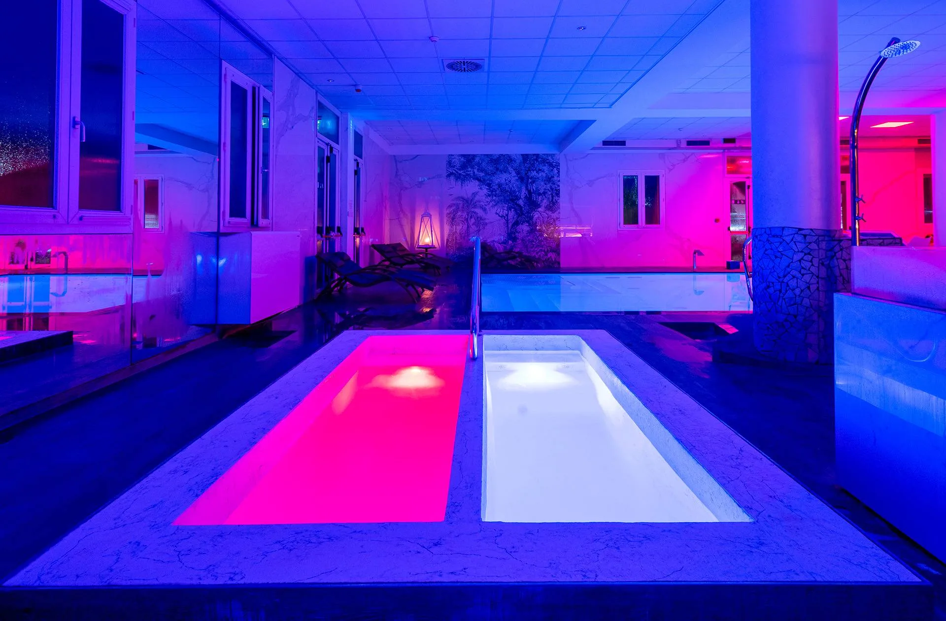 Foto KNEIPP POOL<br>Un trattamento a immersione per le gambe